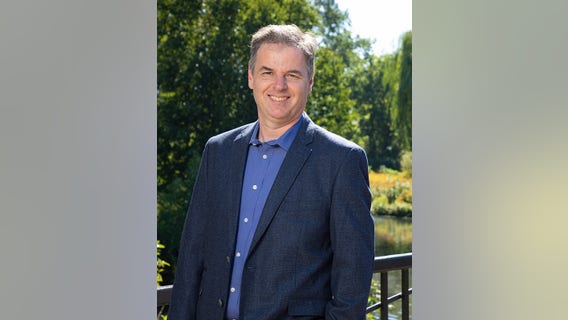 Steve Ross, director of Lincoln Park Zoo center for apes, dead at 52