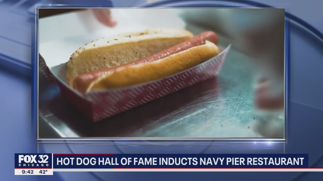America's Dog & Burger in Chicago inducted into Vienna Beef Hot Dog Hall of Fame