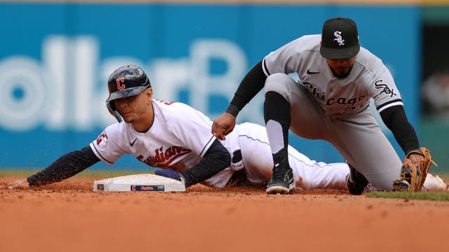 Naylor, Plesac lead Guardians to sweep of White Sox 6-3