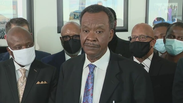 Chicago mayoral race: Will third time be a charm for Willie Wilson?