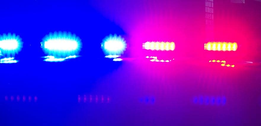 Crash on I-94 leaves 1 dead, semi driver injured, police say