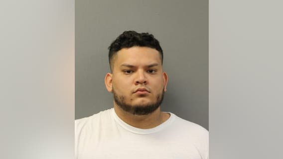 Naperville man charged with sexually abusing girl in Jefferson Park