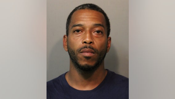 Suspected shooter in Oak Lawn road rage incident arrested at O'Hare