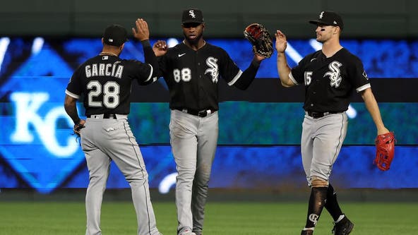 Robert powers White Sox past Royals in 10 after Cueto’s gem