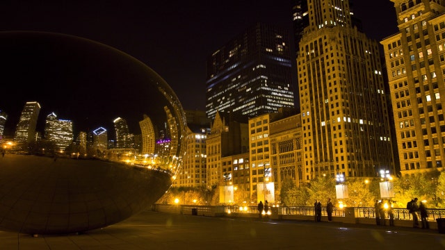 Man shot while riding in car on Michigan Avenue in the Loop