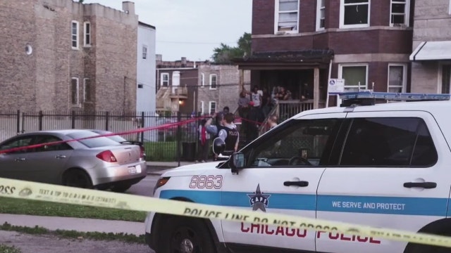 'Chicago at the Crossroad' documentary explores root causes of violence, poverty