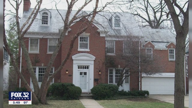 'Sixteen Candles' house in Evanston hits the market for $1.65 million