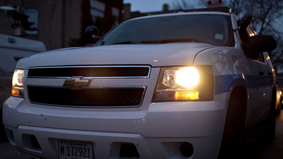 Man, 37, shot by bicyclists in West Englewood