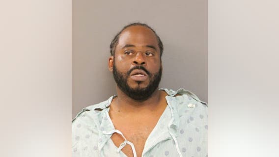Chicago man charged with beating woman, carjacking ambulance in Back of the Yards