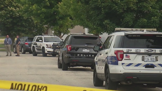 3 found dead in Round Lake Beach home