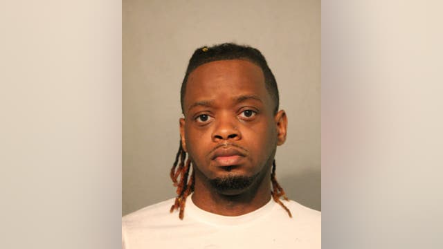 Man charged in shooting outside popular Lake View bar