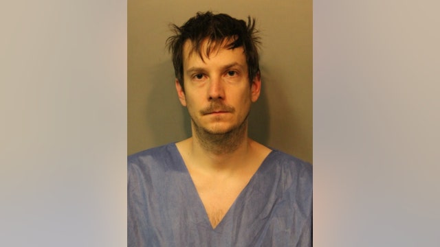 Oak Lawn man charged with shaking his 8-week-old baby who later died: police