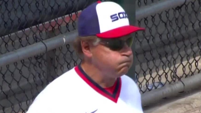 White Sox manager Tony La Russa defends controversial call