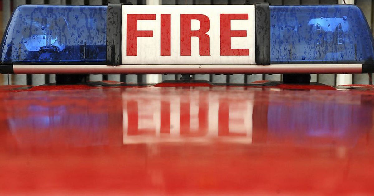 Off-duty firefighter praised for containing Crystal Lake fire: officials