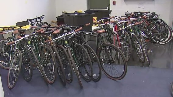 'Bike Chicago' program will soon begin giving out free bicycles to residents — what to know