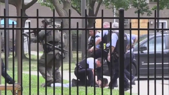 Chicago police officer shot on Near West Side; suspect in custody
