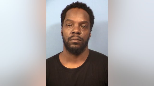 Felon convicted of shooting Aurora detective in 2002 facing new weapons charges