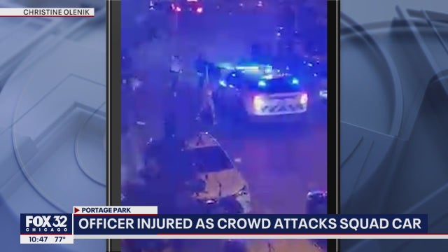 Chicago police officer injured when rowdy crowd targets squad car in Portage Park