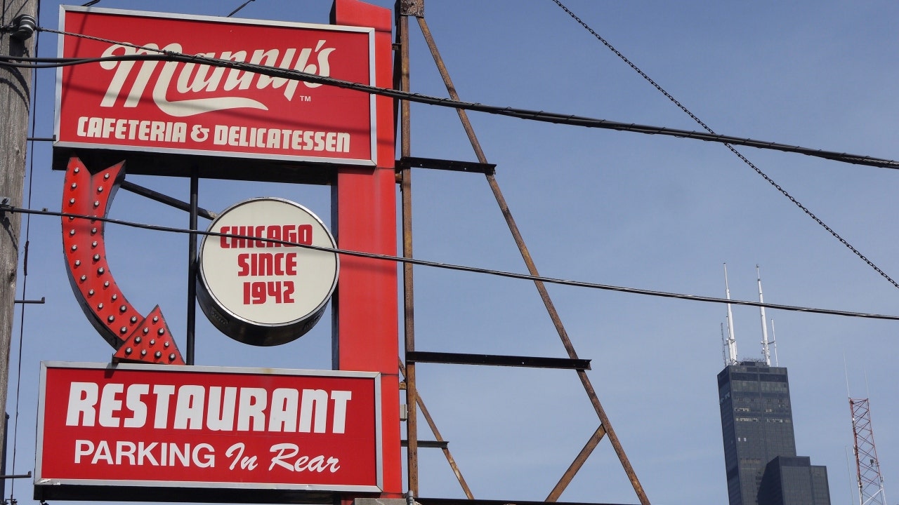 Manny's Deli, iconic Chicago restaurant, debuts new sandwich for 80th