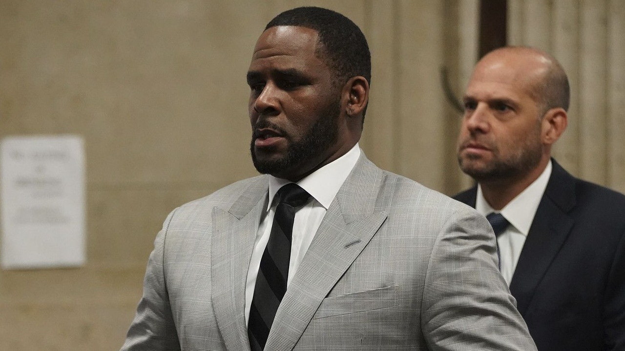 1280px x 720px - R. Kelly sentenced in Chicago child pornography case
