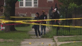 4 teens on porch of South Side Chicago home shot by unknown gunman