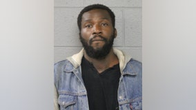 Man suspected of pushing person onto CTA tracks arrested in Little Village