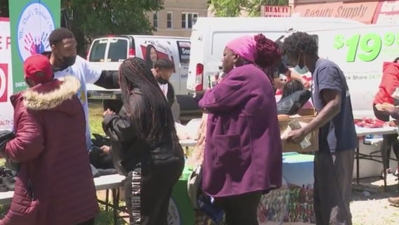 Obama Foundation donates $15,000 to Englewood's Mr. Dad's Father's Club