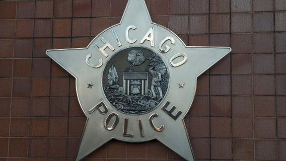 Chicago police officer shoots, injures fleeing person with gun, CPD says