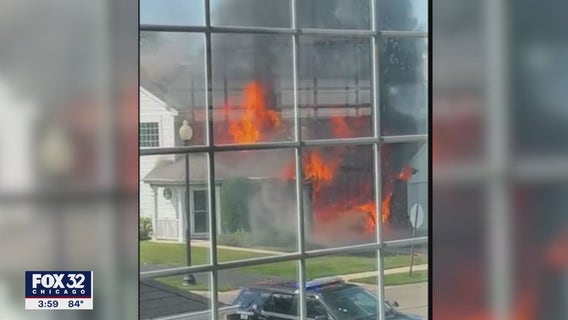 Fire engulfs home in northwest suburban Lakemoor