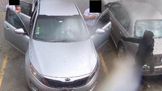 Calumet City man armed with gun carjacked mom, her 2 kids at Posen gas station: officials