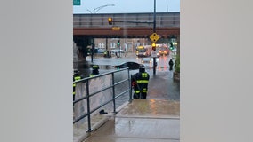 Severe flooding on Chicago's North Side, video shows cars submerged