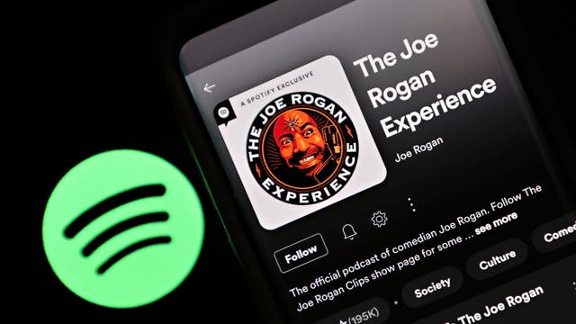 Illinois SAFE-T Act controversy hits Joe Rogan's podcast