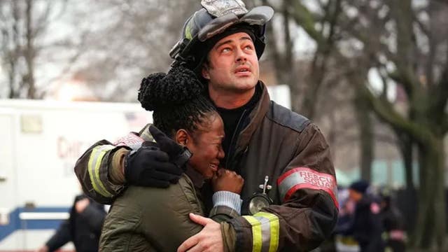 Real blaze down the street from 'Chicago Fire' filming confuses residents