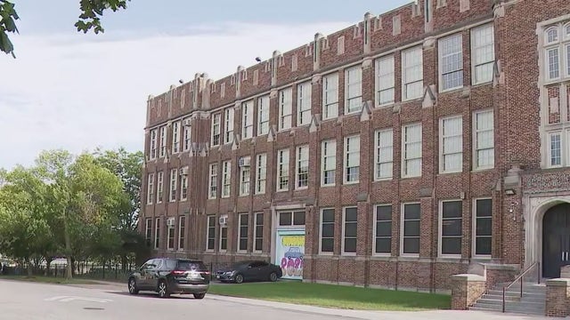 Report of gun inside Steinmetz College Prep determined to be inaccurate, lockdown lifted