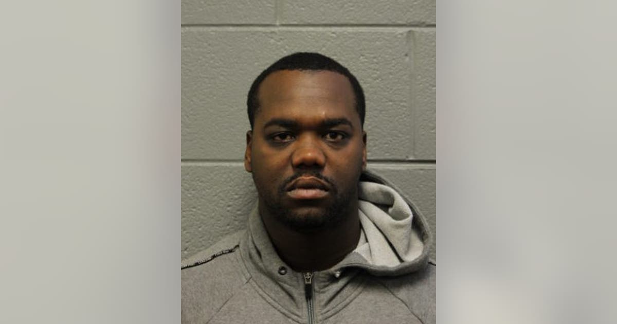 Man charged with fatally shooting 2 on Chicago's West Side | FOX 32 Chicago