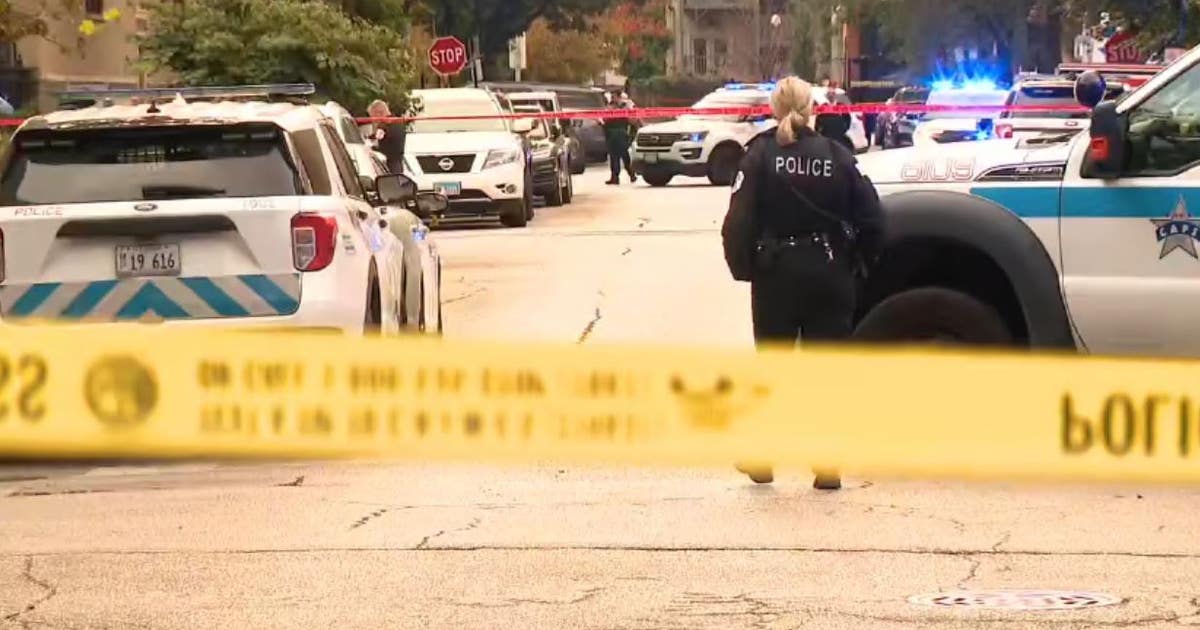 Chicago police: Man killed in officer-involved shooting in Old Town ...