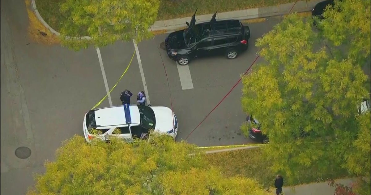 Chicago police: Man killed, another wounded in North Side shooting ...