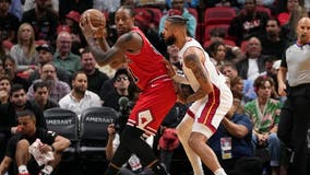 DeRozan scores 37, Bulls top Heat 116-108 in season opener