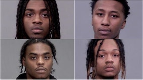 4 guns recovered, 5 facing charges after running from police outside Joliet gas station