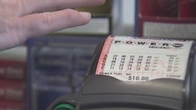Million-dollar Powerball ticket sold in Chicago suburbs