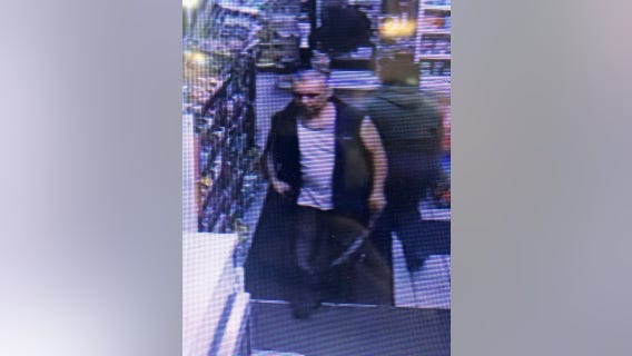 Postal worker attacked inside USPS truck in Chicago's Little Village neighborhood