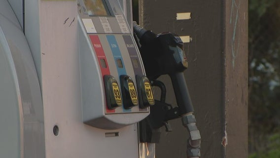 Oak Park gas station owners sue village board for forcing them to close overnight