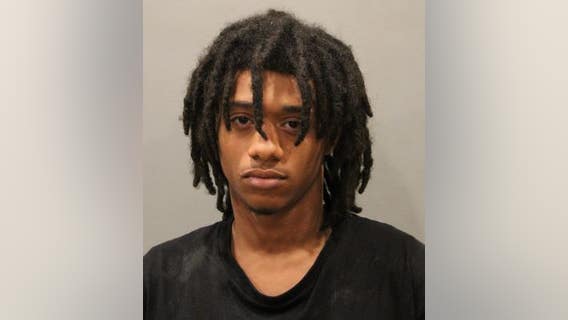 Cook County man wanted in Midlothian shooting that left two people injured