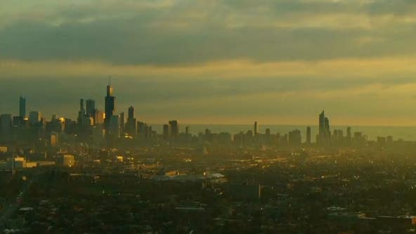 Chicago to be warm but windy Friday ahead of a cooler weekend