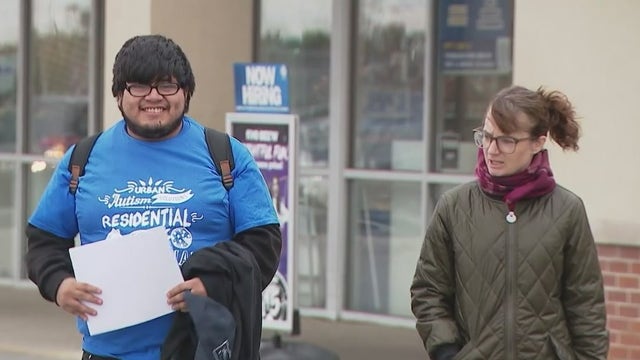 Lyft partners with Chicago organization to provide free rides to students who struggle getting to work