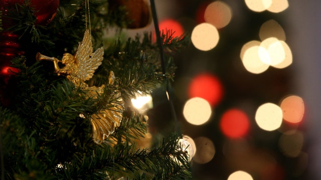 Chicago's Lite FM to go all Christmas music starting Tuesday