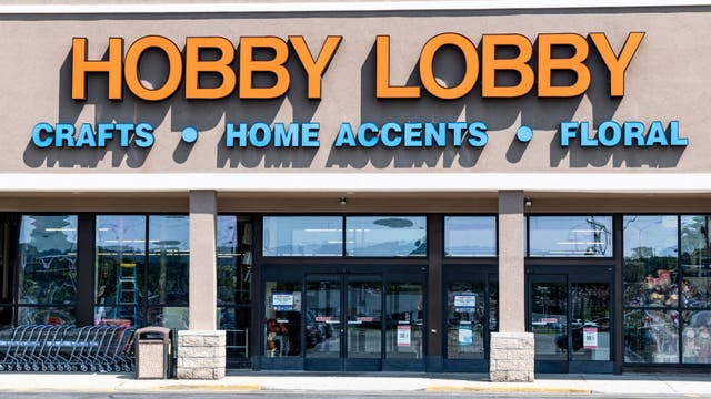 Hobby Lobby CEO David Green gives away company: 'Wealth can be a curse'
