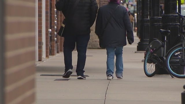 Chicago police: Another victim forced into vehicle, robbed in Wrigleyville