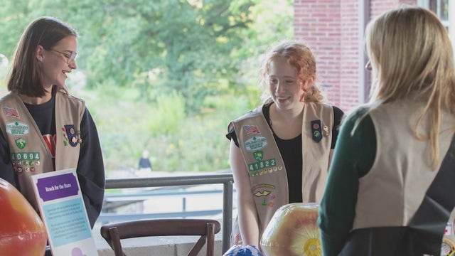 Chicagoland Girl Scouts receive record donation: 'gave us goosebumps'