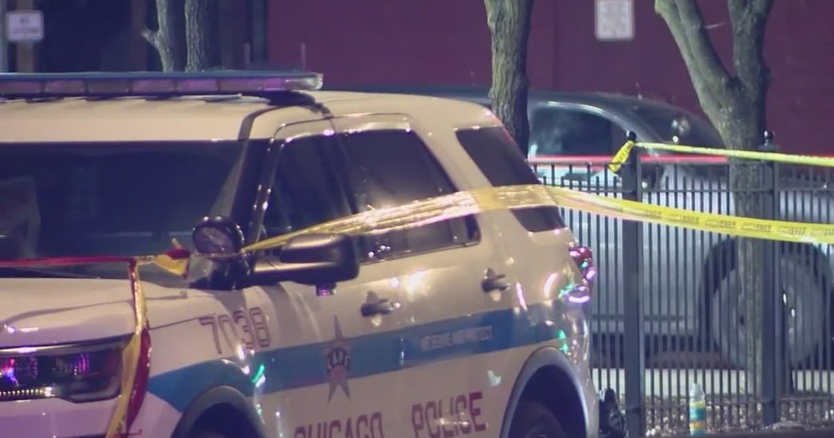 4 men wounded, 1 critically, in Humboldt Park shooting | FOX 32 Chicago